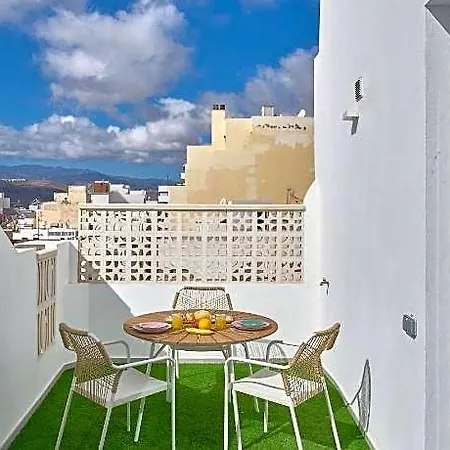 Mary Sanchez Hotel